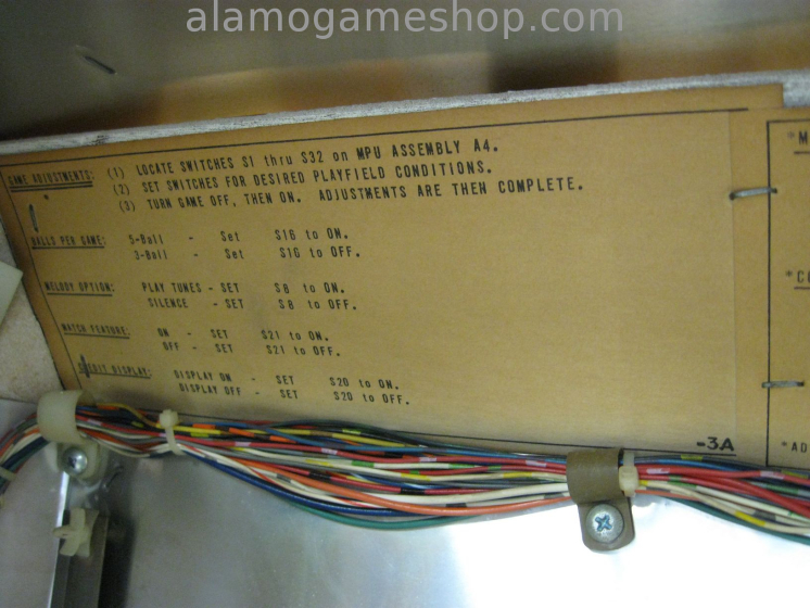 (image for) Power Play, Bobby Orr pinball by Bally