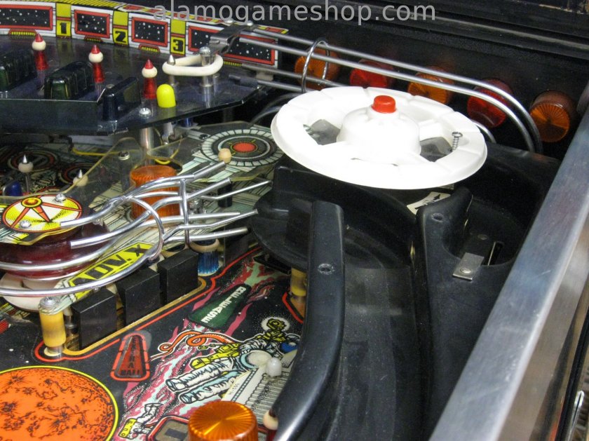 Space Station pinball by Williams 1987 - Click Image to Close