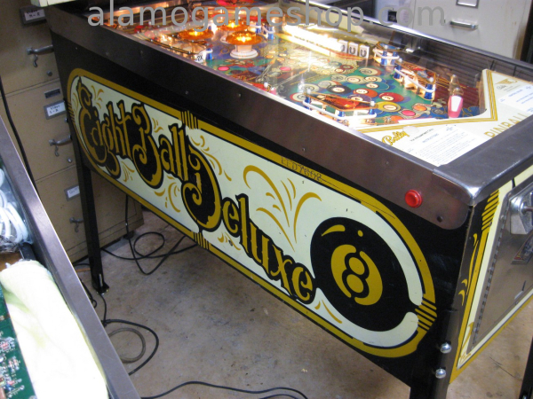 (image for) Eight Ball Deluxe pinball Bally 1984