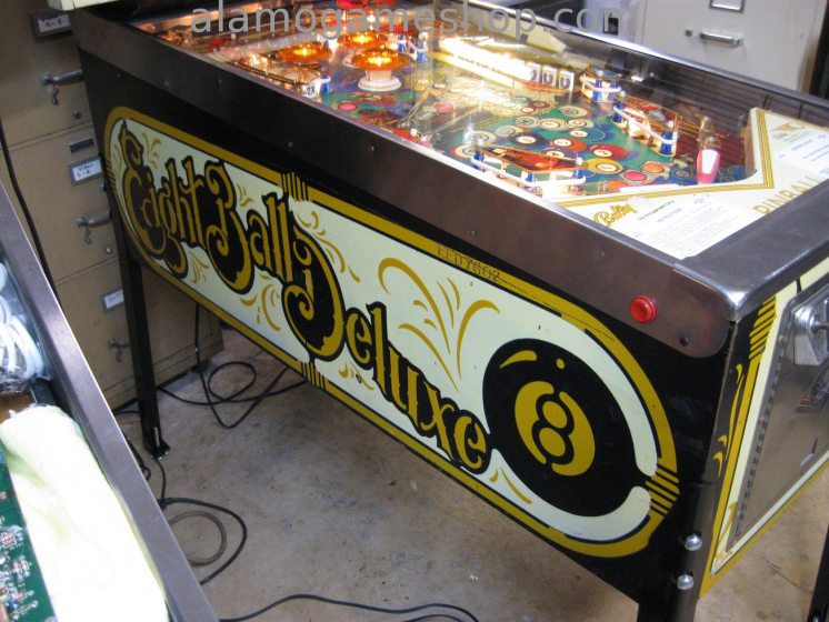 (image for) Eight Ball Deluxe pinball Bally 1984