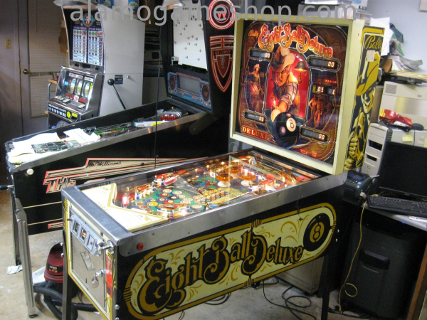 (image for) Eight Ball Deluxe pinball Bally 1984