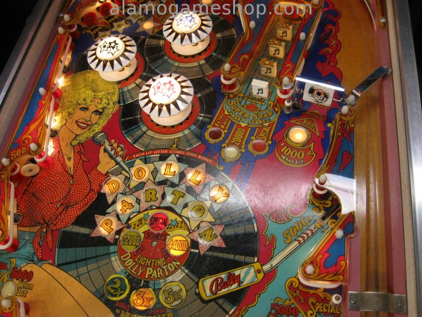 Dolly Parton Pinball - Bally - Click Image to Close
