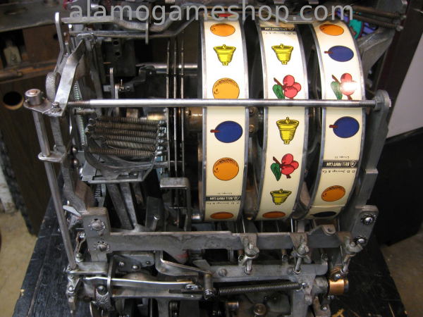 (image for) Jenning Standard Chief slot machine, 194