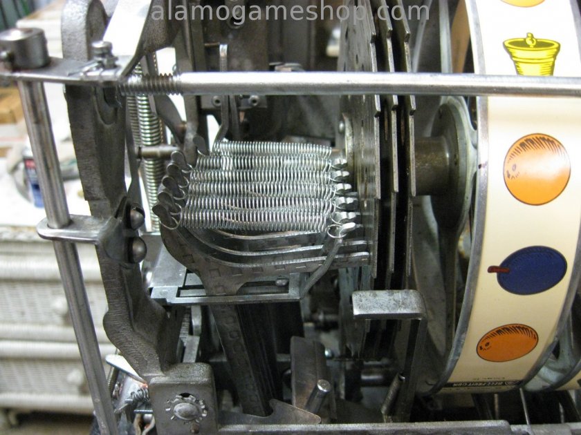 Jenning Standard Chief slot machine, 194 - Click Image to Close