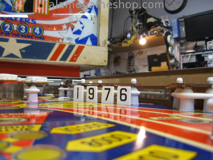 (image for) Spirit of 76 Pinball by Gottlieb 1975