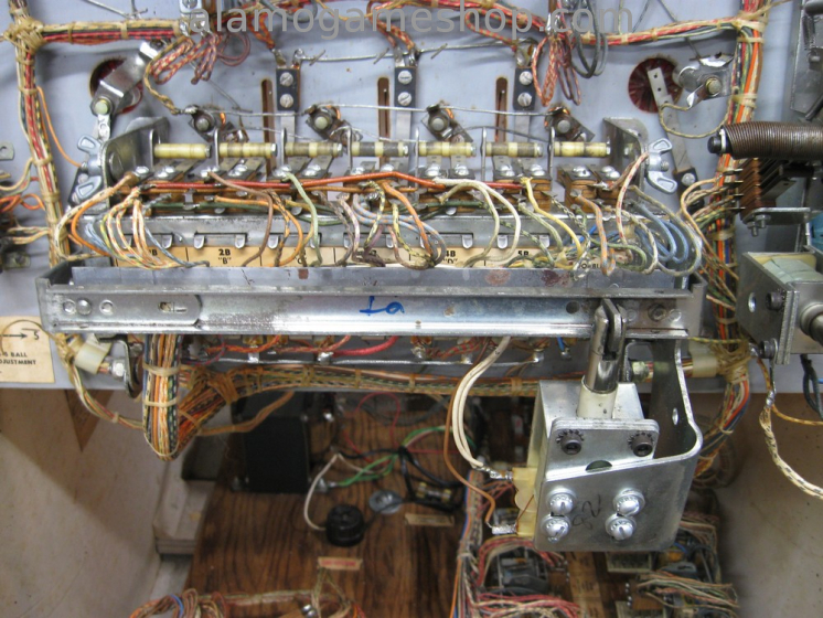 (image for) Spirit of 76 Pinball by Gottlieb 1975