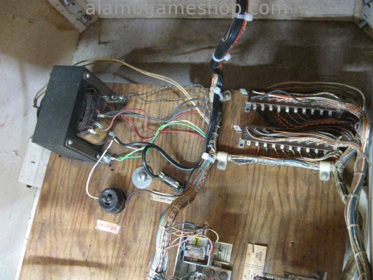 (image for) Spirit of 76 Pinball by Gottlieb 1975