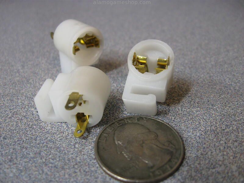 (image for) Coin Door Snap On Lamp Socket, Wedge