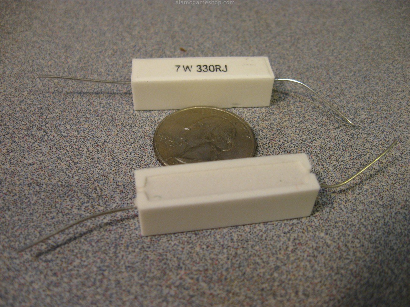 (image for) Resistor Wire Wound 330 ohm 7 watt