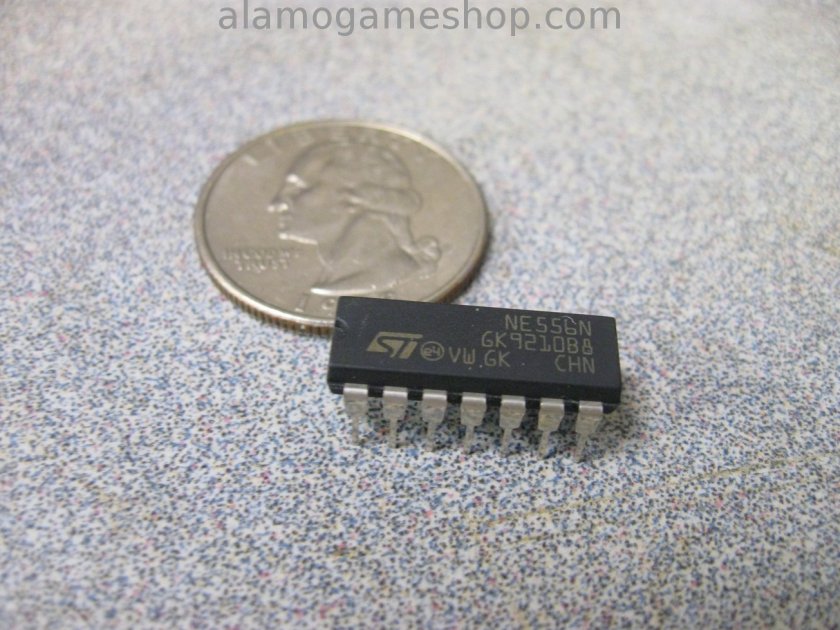 556, IC 14 pin DIP, dual timer - Click Image to Close