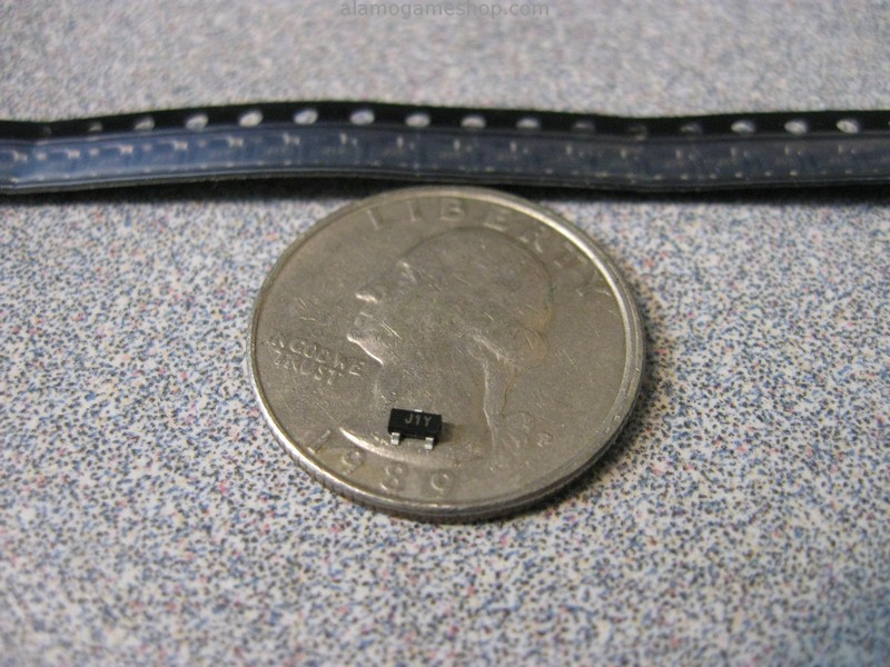 (image for) KSA 1298Y Transistor PNP 25v surface mount