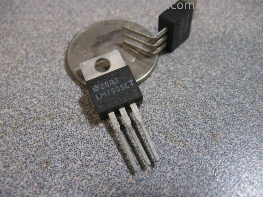 LM7905 -5 volt 1 amp voltage regulator - Click Image to Close