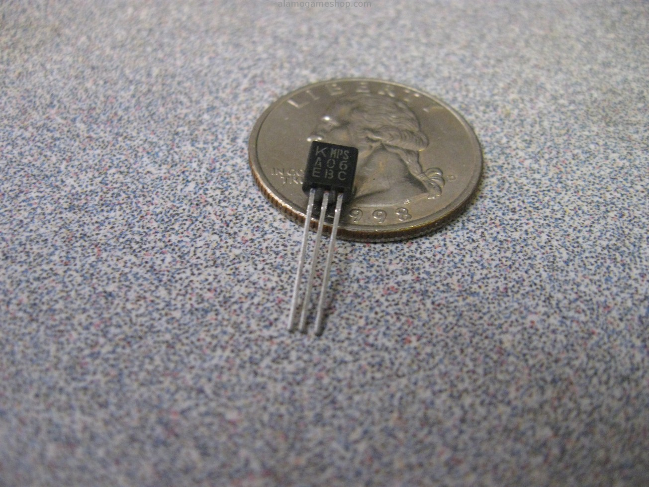 (image for) MPSA06 Transistor, NPN 80v CE, 500ma