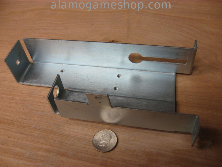 (image for) Trap Door Bracket, Bally, THEATRE OF MAG
